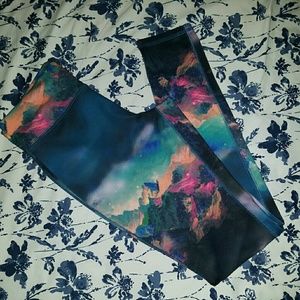 Mossimo galaxy Mountain leggings